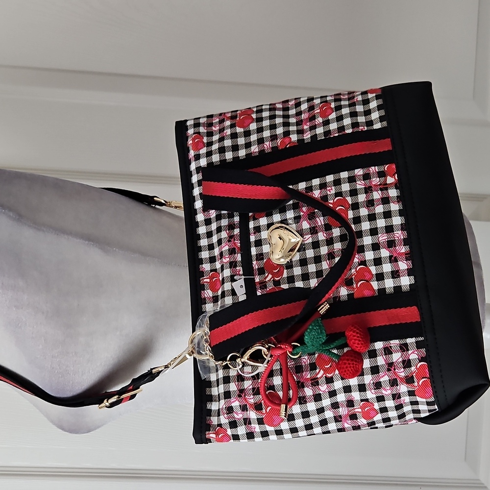 Betsey Johnson NWT Cherry Checkered Satchel Crossbody Bag - Picture 3 of 6